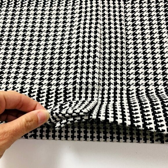 NWT Ann Taylor Herringbone Houndstooth Plaid Pencil Skirt Small Petite Classic - Picture 6 of 11